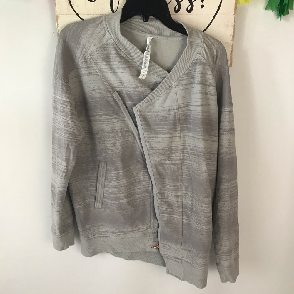 Lululemon Mula Bundle Wrap - image 5